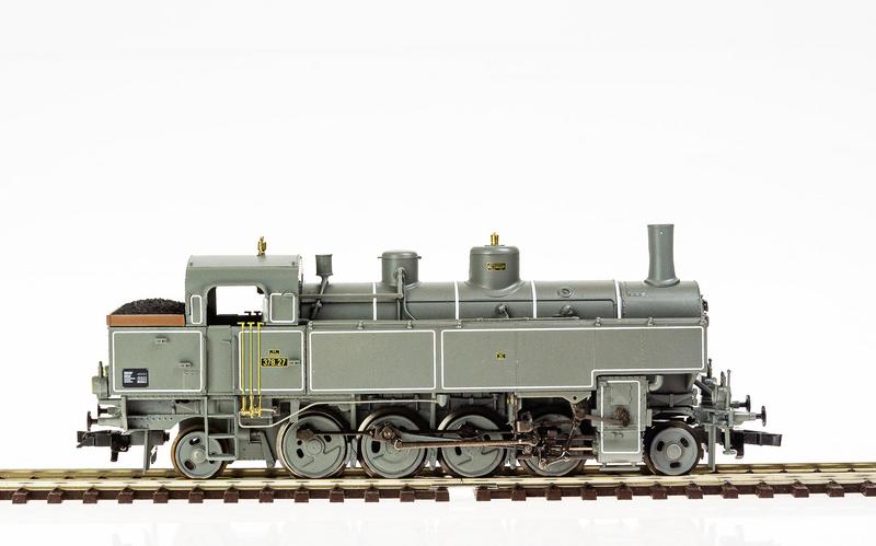 Memoba - Produktdetail Liliput Formänderung li131409 Epoche BBÖ Dampflokomotive Rundschlot, II, 378.27, Fotoanstrich